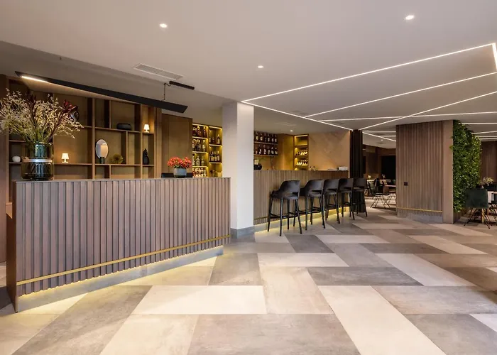 Готель Maestral Львів